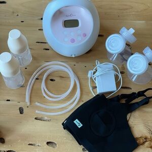 Spectra S2 Breast Pump Set with Accessories